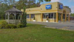 RODEWAY INN MACARTHUR AIRPORT - Ronkonkoma (New York)