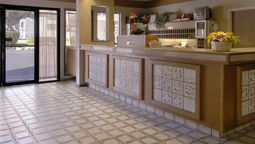 Hotel Super 8 by Wyndham Long Beach - Long Beach (Kalifornien)