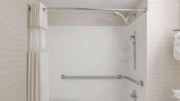 TRAVELODGE INN - SUITES ALBANY - West Albany (New York)