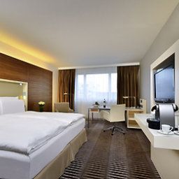 Habitación Pullman Berlin Schweizerhof