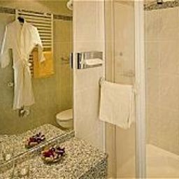 Camera da bagno Königshof