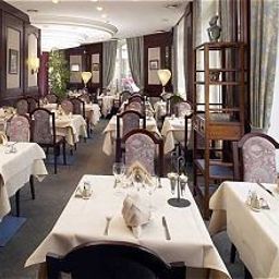 Sala colazione nel ristorante Golden Tulip Central Molitor