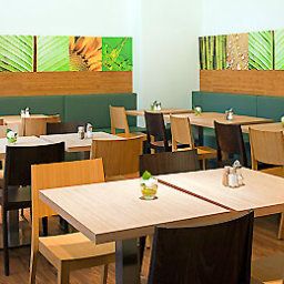 Sala śniadaniowa w restauracji ibis Bochum Zentrum