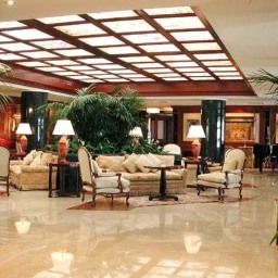 Hall Gran Meliá Victoria