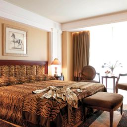 Suite NJV Athens Plaza