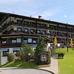 Exterior view Kronprinz Treff Alpenhotel Fotos