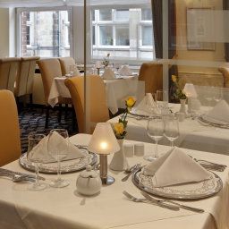 Restaurante RAMADA Überseehotel