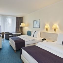  Holiday Inn MUNICH - SOUTH