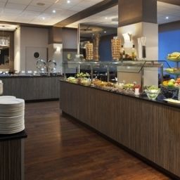 Salle du petit-déjeuner Best Western Plus Paris Orly Airport