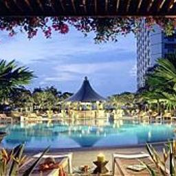 Pool Swissotel The Stamford