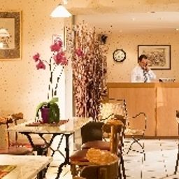  Timhotel Montmartre