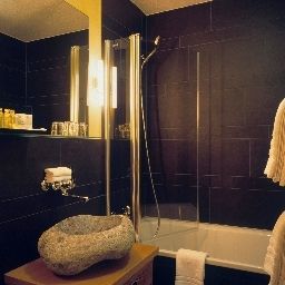 Bathroom Eiger