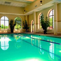 Pool Sheraton Parsippany Hotel