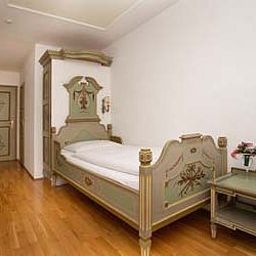 Room Wilder Mann