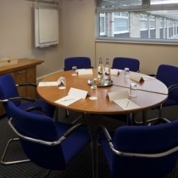 Tagungsraum JCT.25 Holiday Inn DERBY - NOTTINGHAM M1