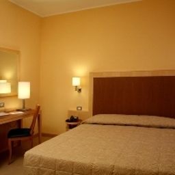 Room Mokinba Hotels Cristallo
