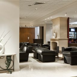 Холл Hilton Paris Orly Airport hotel