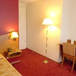 Room International & Terminus