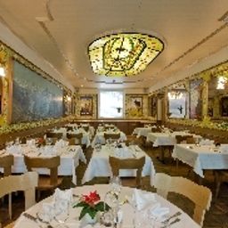 Breakfast room within restaurant Ambassador Fotos