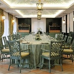 Sala śniadaniowa w restauracji Perugia Plaza