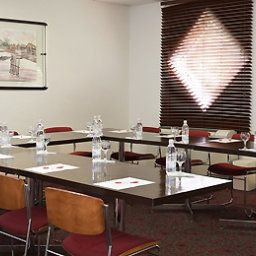 Sala konferencyjna ibis Abidjan Marcory