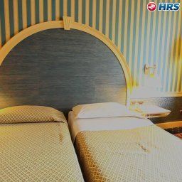 Room Auriga