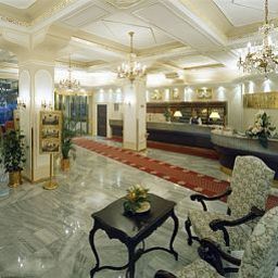 Hall Ambassador Zlata husa