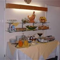 Sala de desayuno en el restaurante Gute Hoffnung Garni Fotos