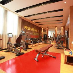 Wellness/fitness area Sheraton Palace Hotel Fotos