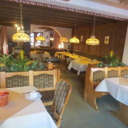 Breakfast room Alp Inn