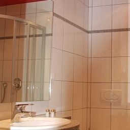 Bathroom Zur Krone Fotos