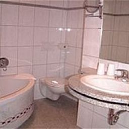 Bathroom Zur Krone Fotos