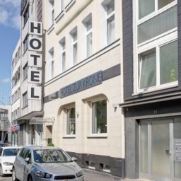  Zur Krone Fotos