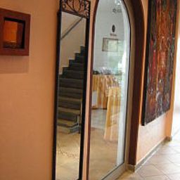 Vista all'interno City Hotel Mercator