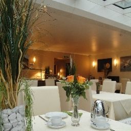 Breakfast room Von Stephan