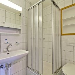 Badezimmer Waldhotel Unspunnen