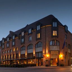 Exterior view Crowne Plaza BRUGGE