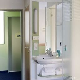 Ванная Ibis Budget Düren West