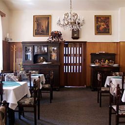 Breakfast room within restaurant Balkán Fotos
