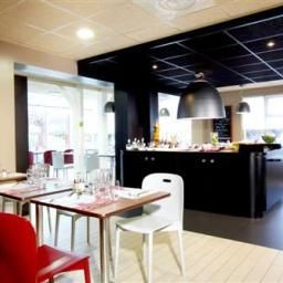 Restaurant CAMPANILE BORDEAUX NORD Le Lac Fotos