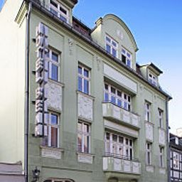 Exterior view Benn Fotos