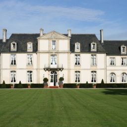 Außenansicht Château de Sully