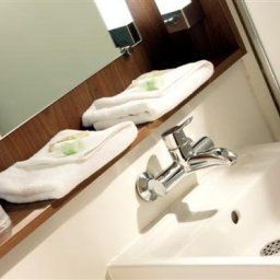 Chambre CAMPANILE EVRY OUEST Corbeil Essonnes