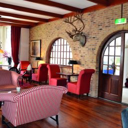 Halle Fletcher Hotel Restaurant Marijke