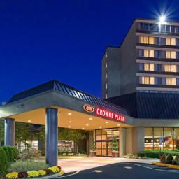 Vista exterior Crowne Plaza ENGLEWOOD Fotos
