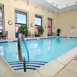 Piscina Crowne Plaza ENGLEWOOD Fotos