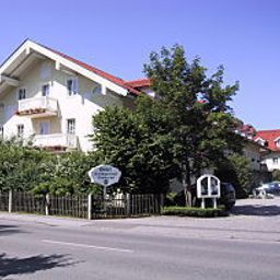 Фасад Limmerhof