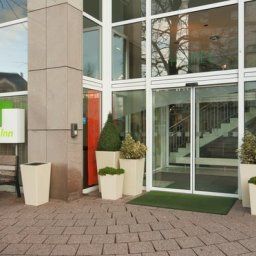 Vista exterior Holiday Inn FULDA