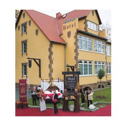 Außenansicht BinzHotel Landhaus Waechter