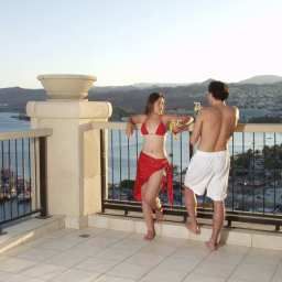 Bar Hilton Queen of Sheba